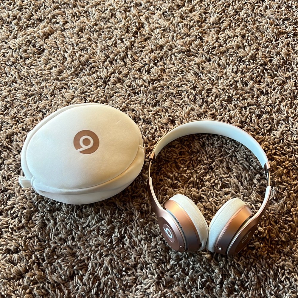 Beats wireless headphones